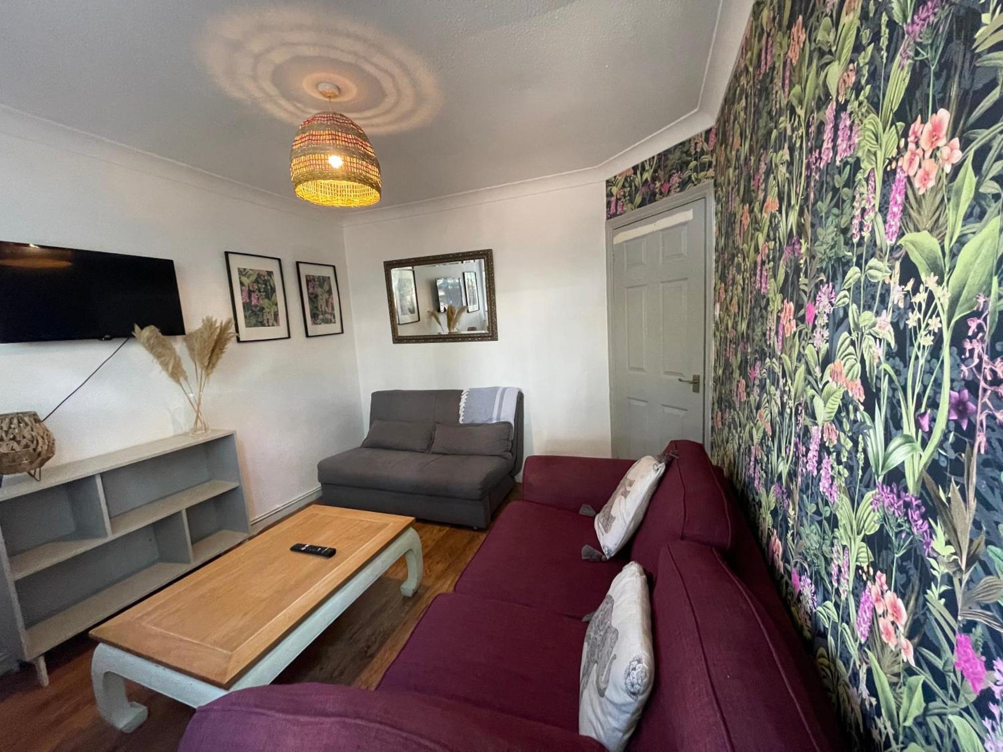 The Wood Apartment ลอนดอน ภายนอก รูปภาพ